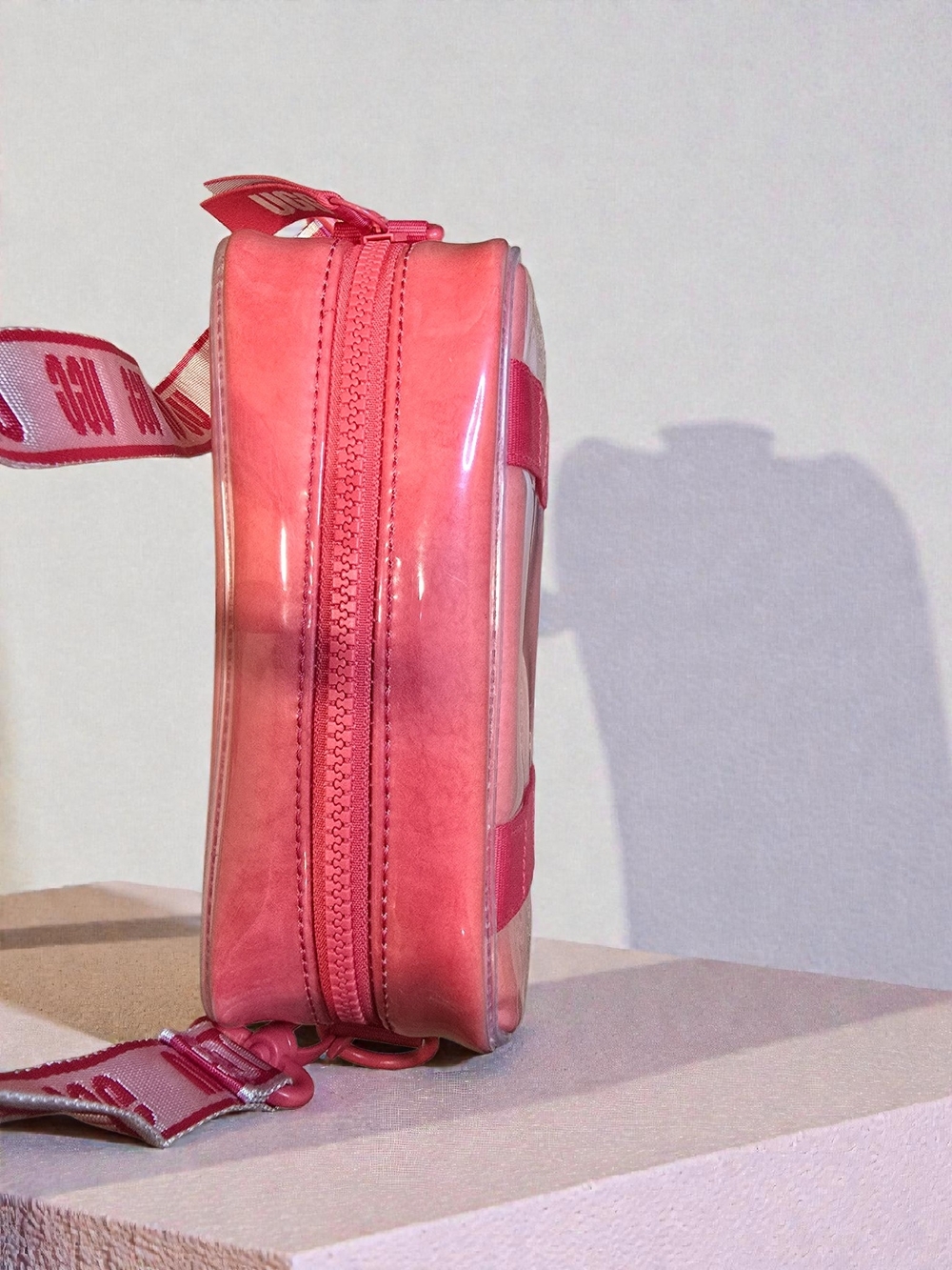 UGG Janey Clear And Plush Crossbody Bag - Picture 6 of 10